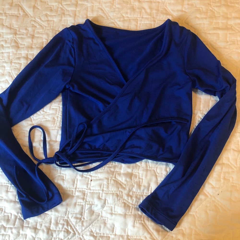 NWOT royal blue wrap crop top small